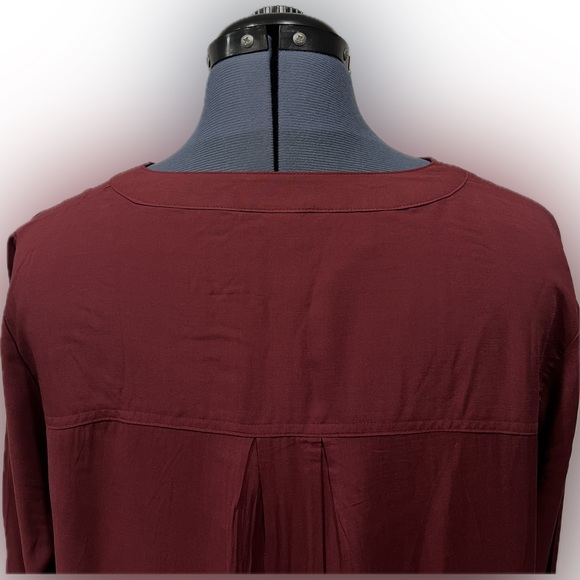 Monroe & Main Burgundy Tunic - Picture 7 of 8